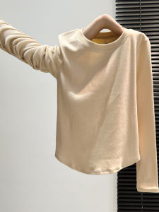 เสื้อยืดคอกลมแขนยาวทรงสลิมฟิตสำหรับผู้หญิง เสื้อชั้นในสไตล์ย้อนยุคสไตล์ยุโรปที่ดูดีไม่ซ้ำใคร เสื้อชั้นในสไตล์ยุโรปสำหรับผู้หญิง