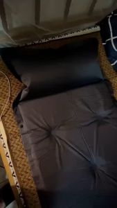 Nệm Hơi Tự Không Thấm Nước Rất Tiện Lợi Đi Du Lịch Cắm Trại Ngoài Trời Ngủ Chiếc Đệm Hơi Tự Bơm Gĩa Ngoại KÈM GỐI dày 25cm - 5cm