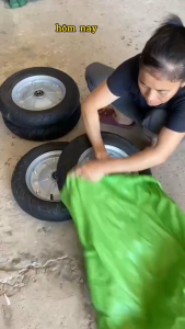 Bánh xe rùa số 10 bánh xe kut kit lốp bánh xe rùa·mâm sắt sơn tĩnh điện dày ( nặng 4kg5) chịu tải 150kg