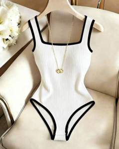 ONE PIECE - BODYSUIT - BODYCON - SWIM WEAR - BEACH WEAR - SUMMER OUTFIT - WITH PADS