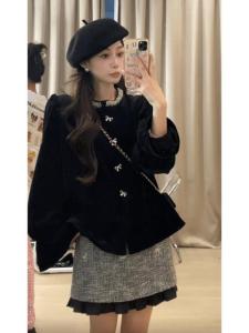 ชุดกระโปรงสองชิ้นไซส์ใหญ่สำหรับผู้หญิง ทรงหลวม แขนยาว คอตั้ง กระดุม ทรงเข้ารูป แฟชั่นฤดูใบไม้ผลิ 2025