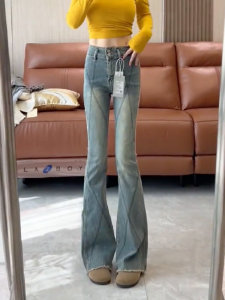 MANMI | Slimming Tapered Denim Pants Loose-fitting