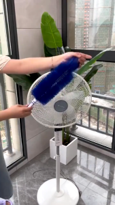 แปรงทำความพัดลม แปรงปัดฝุ่น แปรงกําจัดฝุ่นพัดลมโซฟา สามารถดัดงอได้ สำหรับทำความสะอาดพัดลม เฟอร์นิเจอร์ มู่ลี่