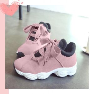 รองเท้าผ้าใบแฟชั่น LHFriday มาใหม่: สีให้เลือก 3 สี คุณผู้หญิงดี สูงใส่ได้ทุกลุคทำงาน ถ่ายรูปดี พร้อมส่งมาก