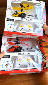 Máy Bay Cảm Ứng Từ Trực Thăng Mini | Đồ Chơi Máy Bay Bay Bằng Tay Kèm Điều Khiển Từ Xa Sạc USB