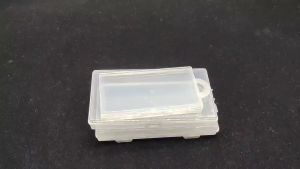 Urijk Kotak Penyimpan Masker Face Mask Storage Box