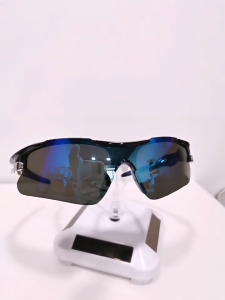 แว่นตาเซฟตี้ กันแดดกันลมกันUV400 ออกแบบให้กระชับใบหน้า ป้องกันเศษฝุ่นเข้าตา แว่นตานิรภัย กันลม กันฝุ่น กัน UV แว่นเซฟตี้