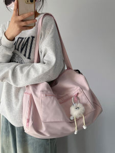 กระเป๋าฟิตเนสขนาดใหญ่สำหรับผู้หญิง กระเป๋าสะพายไหล่ข้างเดียว กระเป๋าโยคะ ว่ายน้ำ ปั่นจักรยาน กระเป๋าเดินทางระยะสั้น กระเป๋าถือผ้าไนลอน กระเป๋าใส่ของใช้สำหรับผู้หญิง