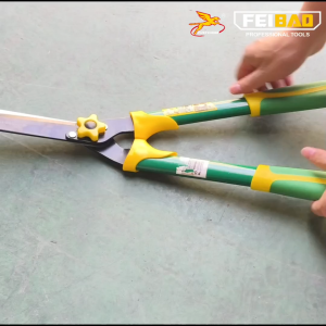 Feibao Gunting Taman Dahan Rumput 24.5 Inch terbuat dari besi 65 manganes kualitas terbaik.