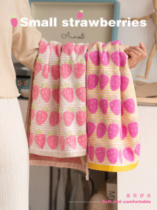 Pure Cotton Soft Comfortable Absorbent Face Towel Home Use New 2024 Small Strawberry Design Kitchen Towel Bath Towel