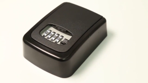 (All metal) key lock box 4-position combination key storage lock box wall mounted key safe 5-key capacity explosion-proof and weather resistant suitable for indoor and outdoor 3.66 inches (in stock)