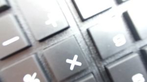 Kalkulator Mesin Hitung Murah Kantor Dagang Sekolah Terlaris 12 Digit 13cm X 13cm CT 512