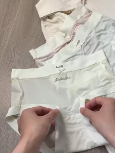 Ready Stock🇲🇾 seamless panties women panties women seluar dalam perempuan 內褲女抗菌纯棉 少女内裤