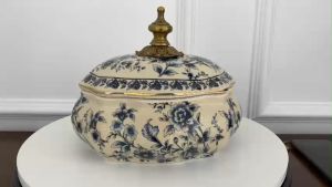 Hũ đựng bánh kẹo kiểu dáng lạ mặt mang phong cách tân cổ điển sang trọng CB30-HK