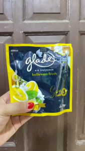 GLADE Air Freshener Bathroom Fresh 75 Gr - Pengharum Kamar Mandi - Gel Parfum Segar dan Alami untuk Ruangan yang Menyenangkan