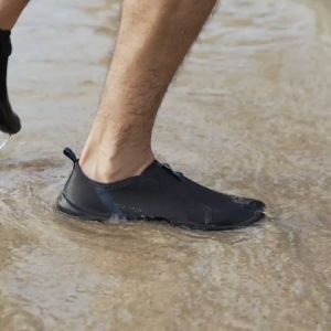 Decathlon Adult Two-Toned Snorkeling/Diving Water Shoes Aquashoes 120 (Grip Prevents Sand) - Subsea
