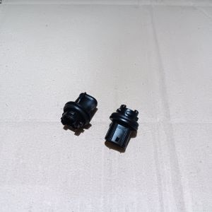 Socket fitting lampu senja lampu depan mobil kejang kapsulsirioninnova 2004 2006 2008 ori ichikoh
