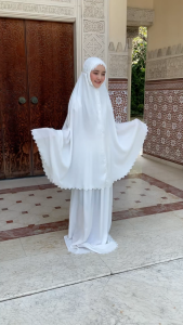 MUKENA TANGGUNG 2 IN 1 SANTORINI SILK POLOS ARUMI