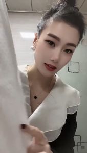 70*140cm Disposable Bath Towel Premium Travel Face Towel Thickened Large Size Individual Pack Towel Tuala Mandi Stable 旅行一次性毛巾