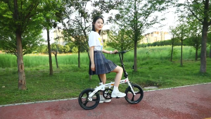 Foldable bike 12-inch wheels suitable for adults and students lightweight and portable