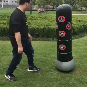 กระสอบทราย รับแรงกระทแกได้ดี มีความยึดหยุ่นสุง มีความยาวที่เพิ่มมากขึ้น เนื้อสัมผัสดี ไม่ทำให้มือบาดเจ็บขณะที่ใช้