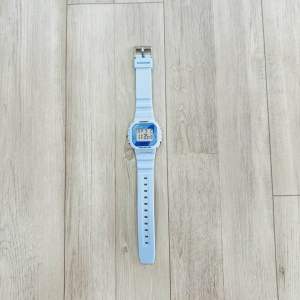 Đồng hồ trẻ em bé trai/gái điện tử Popart Y078 đèn led kháng nước cho bé từ 6 - 15 tuổi