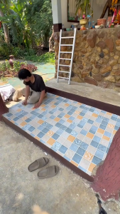 อลเปเปอร์ติดพื้น สติ๊กเกอร์ติดพื้นPVC กันน้ำกันลื่น ทนทาน ติดง่ายมีกาวในตัว มีลวดลายให้เลือกหลายแบบ ขนาด60cm*3m