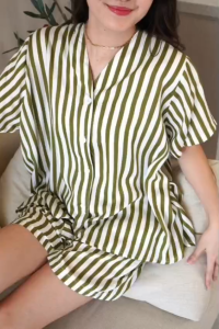 Setelan Wanita Terbaru Setelan Baju Tidur Wanita Motif Salur – Rayon Premium Nyaman & ModisTerlaris 2025