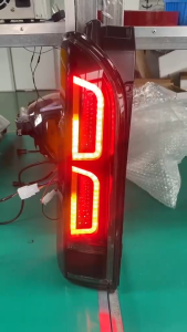 BRAND NEW 3MIMI 2012-2018 TOYOTA HIACE TAIL LIGHT - SMOKE