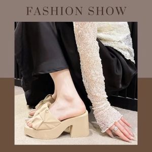 LHMonday โปรโมชั่น รองเท้าส้นสูงแบบสวม สาวๆห้ามพลาด ต้องมีติดบ้านไว้สักคู่เลย หยิบแมทช์ง่าย จะโอกาสไหนๆก็ใส่ได้แน่นอน สั่งเลย คุ้มมมม