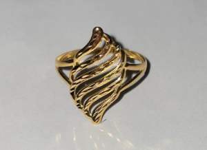 PAWNABLE 18K Saudi Gold Lightweight Spiral Ring(Open back lightweight bendable ) ✨