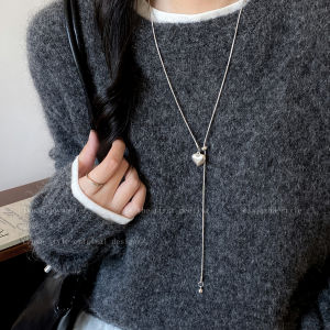 Minimalist Silver Heart Pendant Necklace Womens Luxury Long Sliding Style Autumn Winter Sweater Chain Accessory Fresh out
