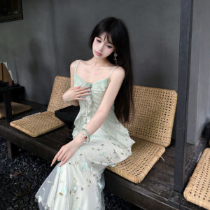 CHANGTONG | Đầm Dài Halter Cho Kỳ Nghỉ Biển Cổ V