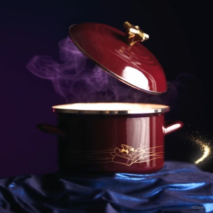 Le Creuset EOS Disney Fantasia Classic Round Casserole 20cm - Garnet