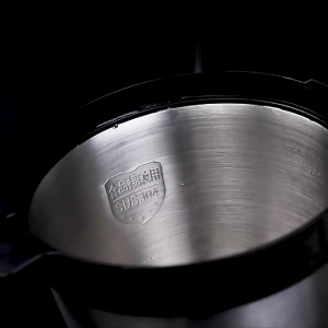 🥇ใช้10ปีก็ยังไม่พัง🥇 เครื่องบด เครื่องบดเนื้อ ถอดประกอบและทําความสะอาดง่ายปรับได้ 5 เกียร์ 6ใบตัดเร็วมาก เสียงเบา 3วินาทีเพื่อสับเนื้อ เครื่องบดเนื้อ เครื่องบด เครื่องบดหมู  Meat Grinders