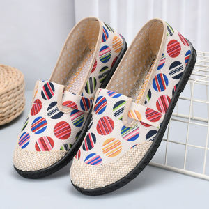 Spring Summer Flat Bottom Womens Shoes Comfortable Anti-Slip Embroidered Sole Traditional Beijing Cloth Shoes Versatile Mom Beans Shoes