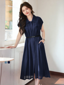 Slimming Age Reducing Dress for Plus Size Women