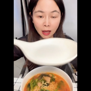 Korean Handheld Dish Fashion White With Handle Large Spoon Tray Fries Fried Chicken Snack Plate Fruit Dessert Cake Platter New