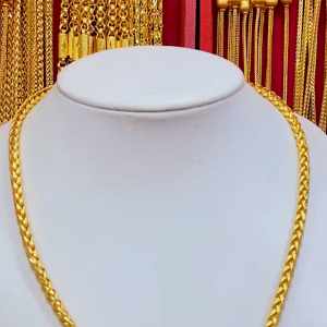 สร้อยคอทองพ่นทราย น้ำหนัก 2 บาท ความยาว 20 นิ้ว ลายหางกระรอก รับประกัน 1 ปี แถมฟรี! ตะขอ ทองชุบ เสริมบารมี ใส่อาบน้ำได้