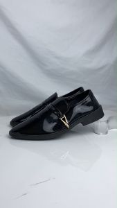 Sizes 39-44 New Mens Shoes British Fashion Casual Business Bright Pointed Leather Shoes Youth Versatile Mens Shoes