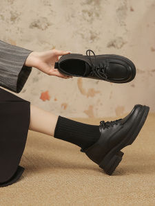 British Style Womens Fashion Shoes 2024 New Autumn Winter Thick Heel Single Shoes Heightening Black Girls Suitable for Skirts