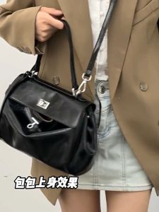 Minimalist 2Way PU Leather Large Capacity Shoulder Crossbody Commuter Bag