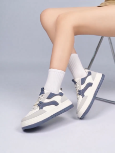 เก็บเงินปลายทาง คุณภาพสูงรองเท้าผ้าใบผูกเชือกลำลอง รองเท้าผ้าใบผู้หญิงพื้นนิ่ม ขนาด 36-44 ดีไซด์สวยและใส่สบาย