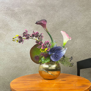 ดอกไม้เทียมสไตล์จีนใหม่ หรูหรา ดอกไม้ประดับโต๊ะทำงาน ดอกไม้ประดับห้องนอน ดอกไม้เทียมตกแต่งพื้นผิวที่เป็นมิตรกับอากาศ ดอกไม้เทียม