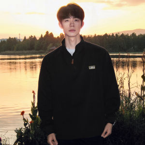JEENSYIU | Áo Hoodie Cổ Đứng Nửa Mở Form Rộng Chất Liệu Bền