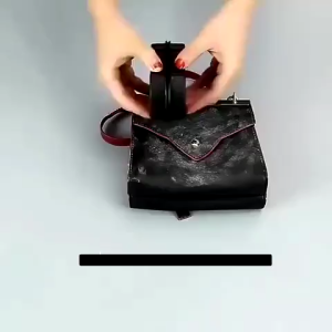 Semir Sepatu Hitam Portabel Polish Shine Quick Brush Sikat Pembersih Penghitam Sepatu Kantor