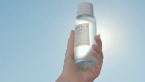 SKIN1004 Madagascar Centella Hyaluronic Acid Brightening Toner 210ml