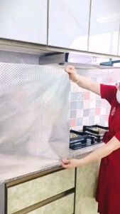 Wallpaper Aluminium Foil Anti Minyak Grid 200x60 cm - Silver