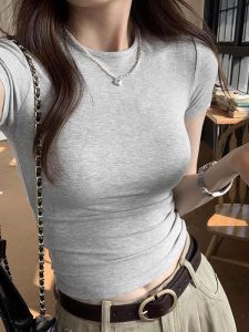 ผู้หญิง Basic Solid Crop Top แขนสั้น Crewneck Skinny เสื้อยืดฤดูร้อนสบายๆ Y2K Vintage Harajuku Streetwear