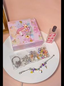 Colorful Bead Bracelet Set - DIY Kids Bracelet Kit Charm Pendant Cute Accessories Gift Box for Creative Play Pretend Play Toys Birthday Christmas Valentine Gift - Mainan Budak Perempuan Lelaki - 彩色串珠手饰 diy儿童手链可爱饰品礼物